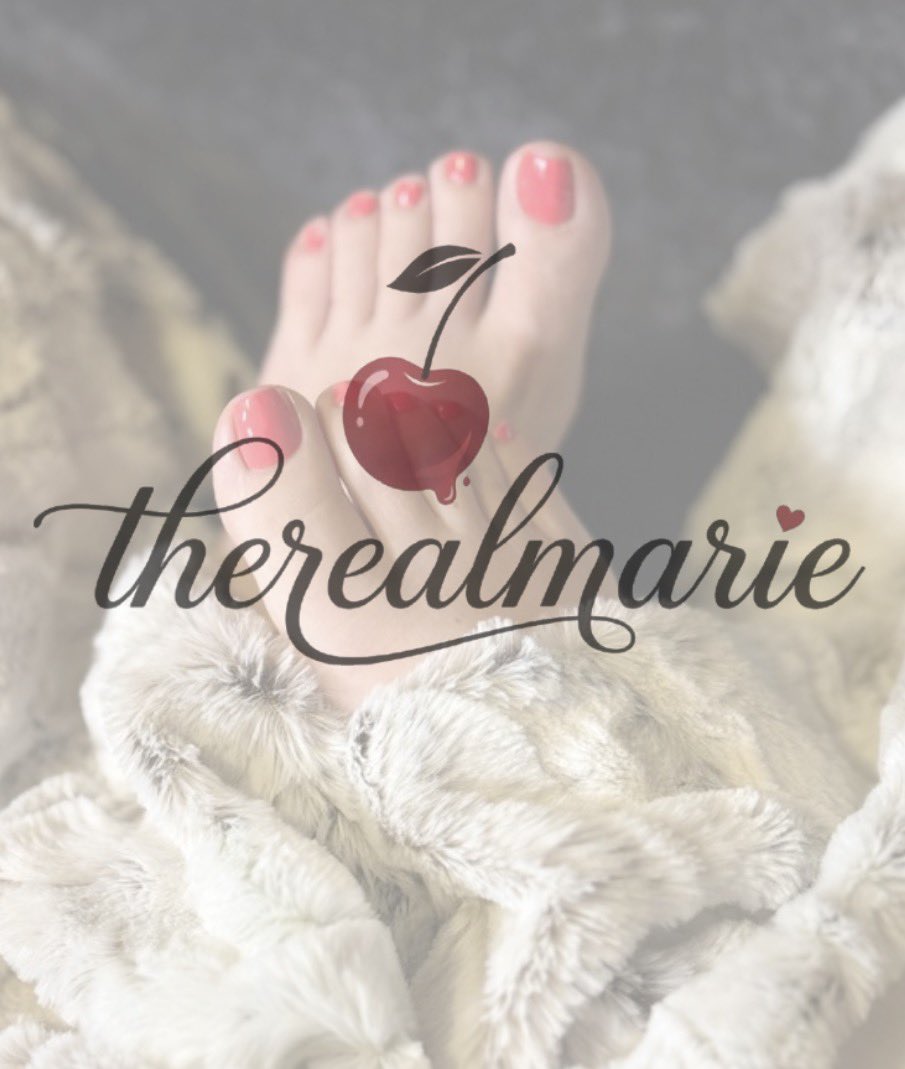 TheRealMarie80's tweet photo. Just finished a cozy, sensual photo session! Feet, legs, arches, soles, blankets and so much more! New album will be available tomorrow! Come see me! Link in my bio! 🦶🏼🫦♥️📸 https://t.co/utjTouhgBc