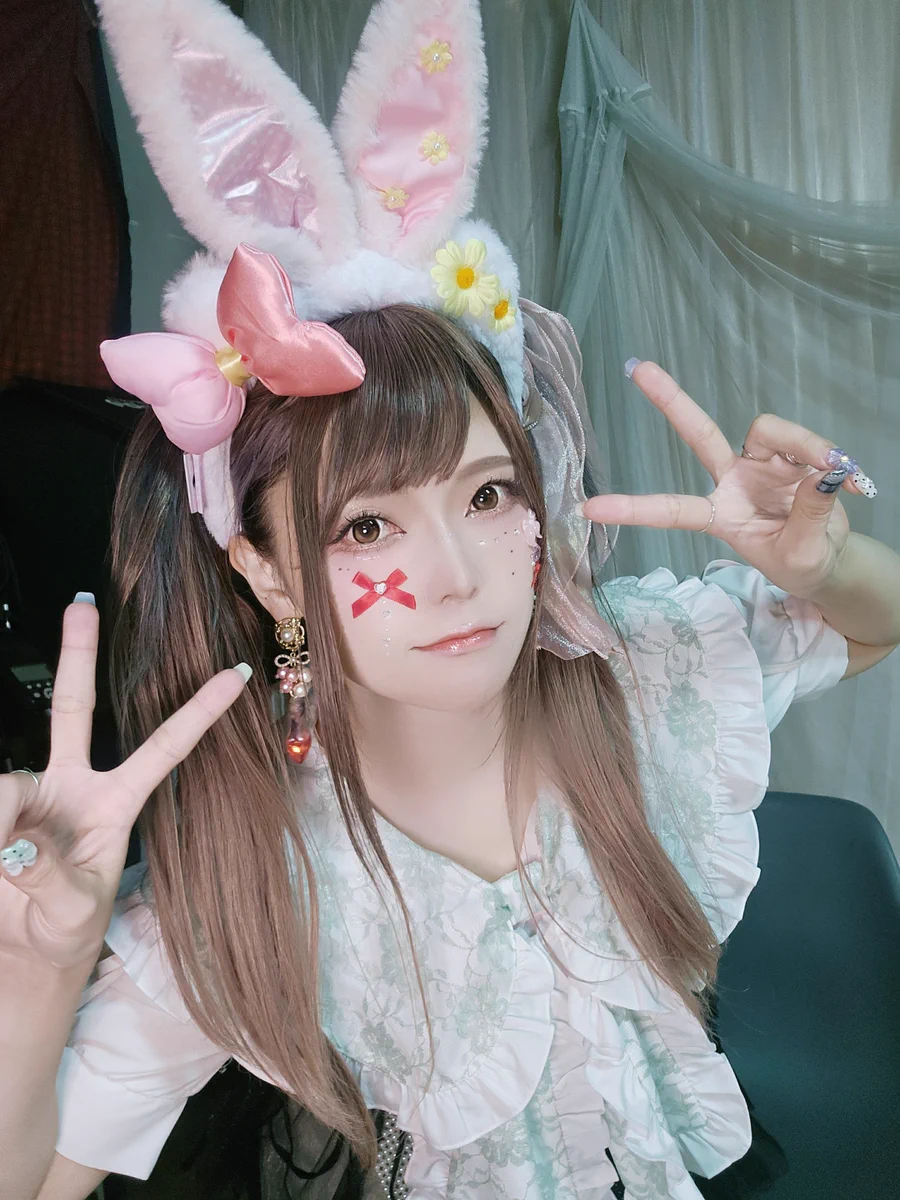 朱璃晶絵(AKARi AKiE)👑《レジキス/KiA》 on X: 