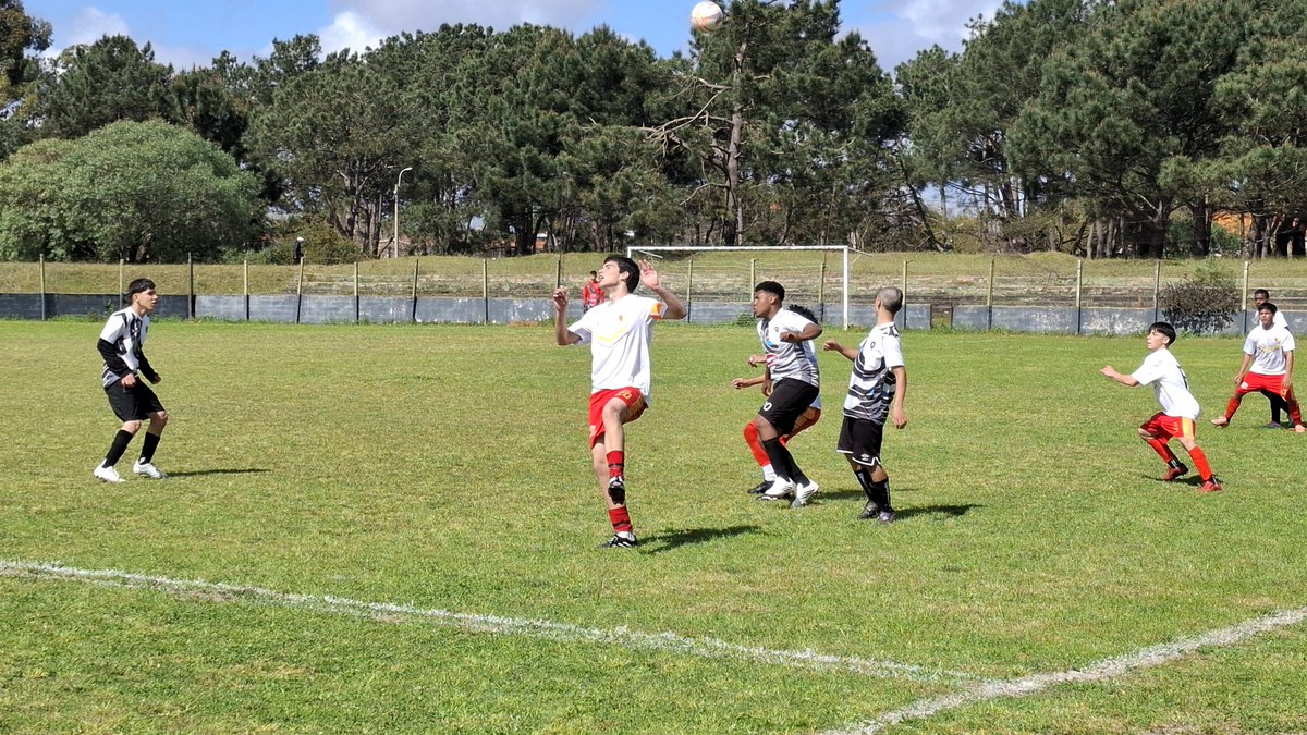 elascensouy's tweet photo. #CopaDePlata 🏆🥈
Imagenes de la jornada disputada este sábado
Estadio: Victor Della Valle
Público aproximado: 300 espectadores 

Sub 17
El Tanque 3 Potencia 3
Frontera Rivera 5 Dilio Sport 4

Sub 19
Rocha FC 1 Potencia 0
Huracán FC 2 Uruguay Montevideo 0 https://t.co/WJFujsGFzn