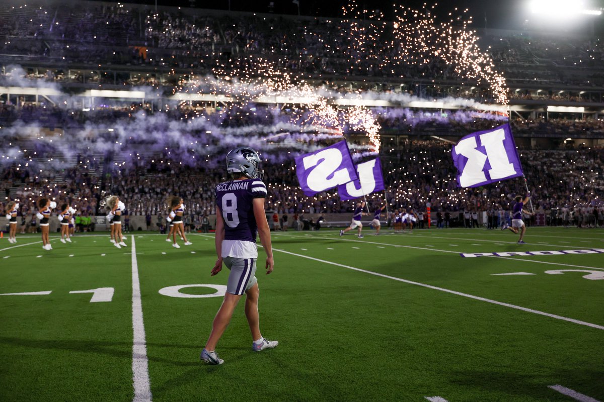 kstatesports's tweet photo. Oh man this place is lit https://t.co/YL7PoNsaP9