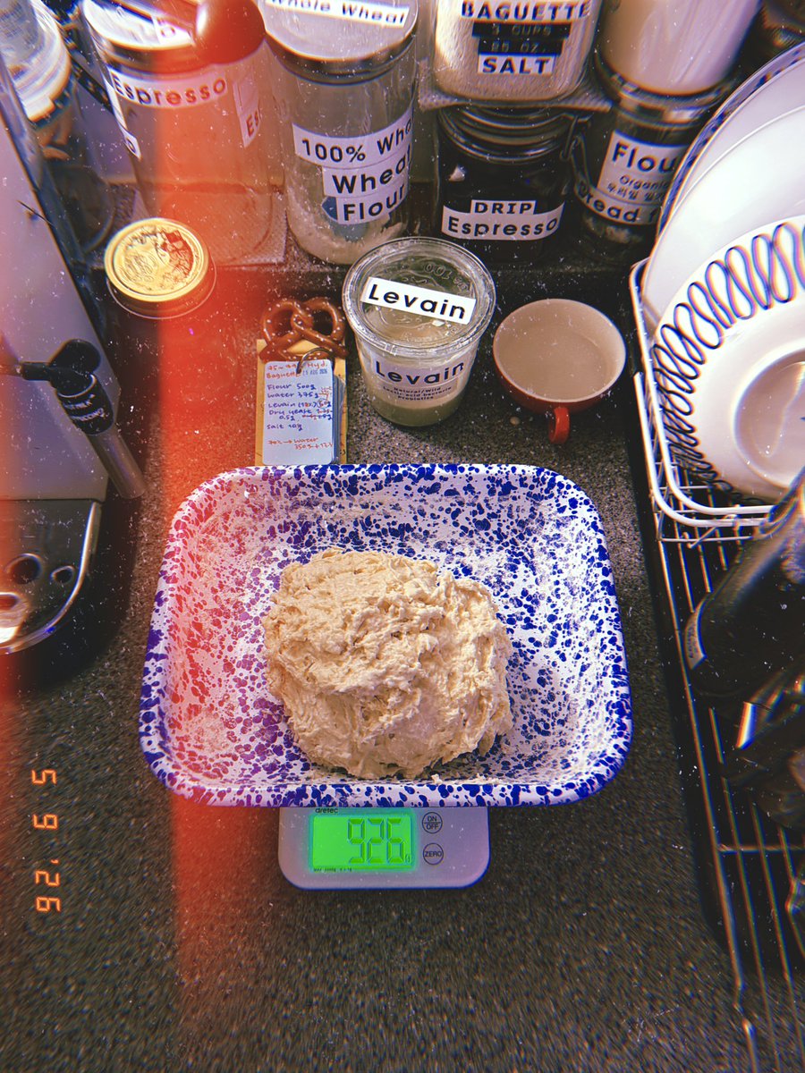 drewstar___'s tweet photo. #사워도우 #발효시작 12시간 후 #지금
수분율=73.4%
물 1: 통밀가루2 (50% hydration)
Flour 500g(르방 속 밀가루 포함 533.3g)
Water 375g(르방 속 물(16.7g) 포함 16.7g)
Levain 53g(통밀 100%)
Salt 10g
▲Sourdough=926g
St5Sep2026 Dark23 #Sep5 #Saturday
Sn6Sep2026 Dark23 #Sep6 #Sunday https://t.co/0zV1UtmixZ