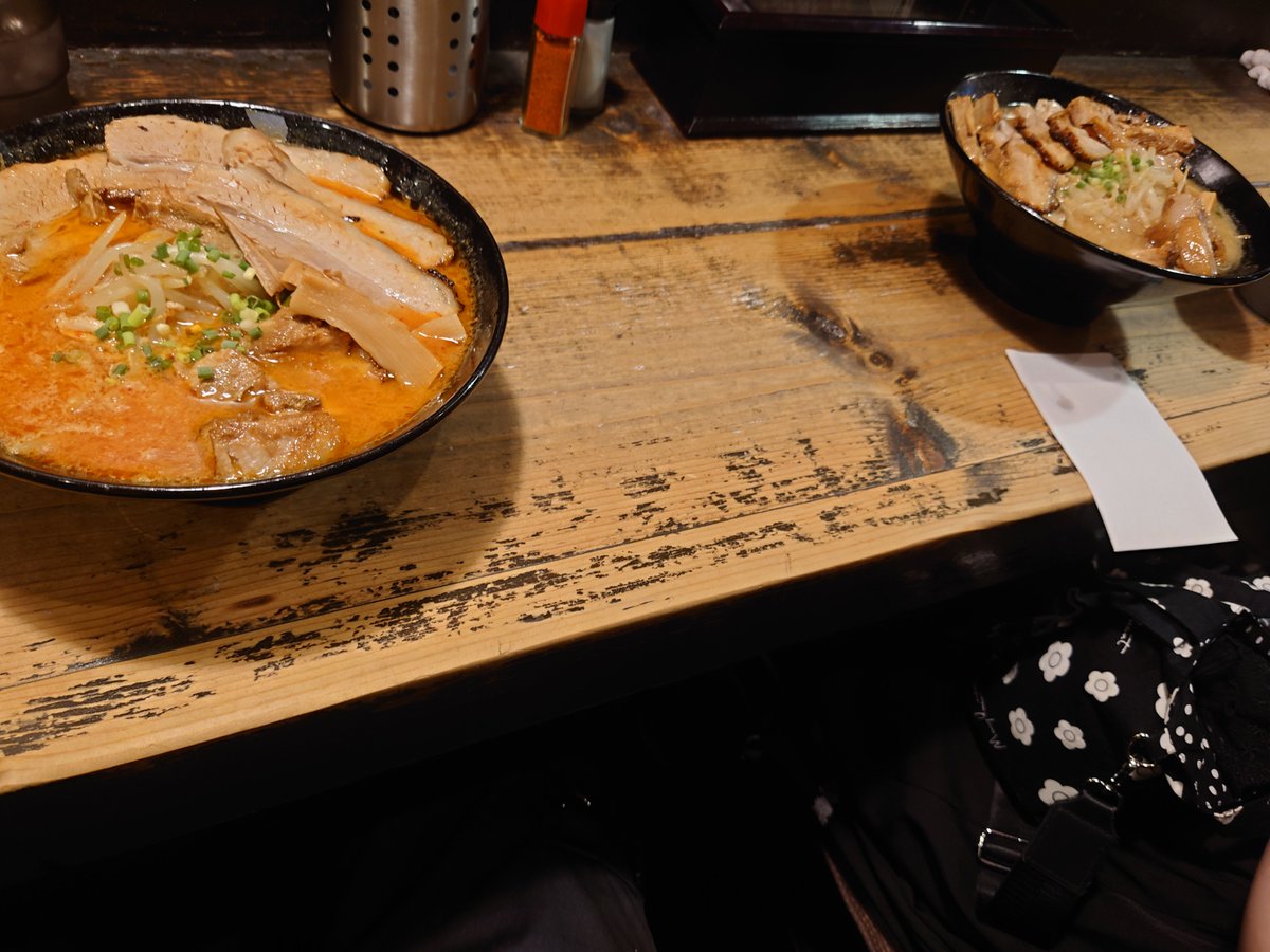 SASAYAN_8_'s tweet photo. 昨日彼女と実家に挨拶してきて帰りに琴似のらーめん勝三でご飯食べてきた！ https://t.co/30felrkDMw