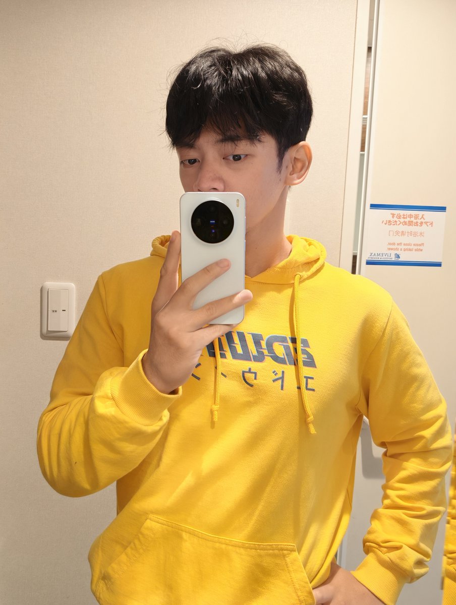 Its_Coco01's tweet photo. Well, I can do both :) https://t.co/sb6q2k1XAe