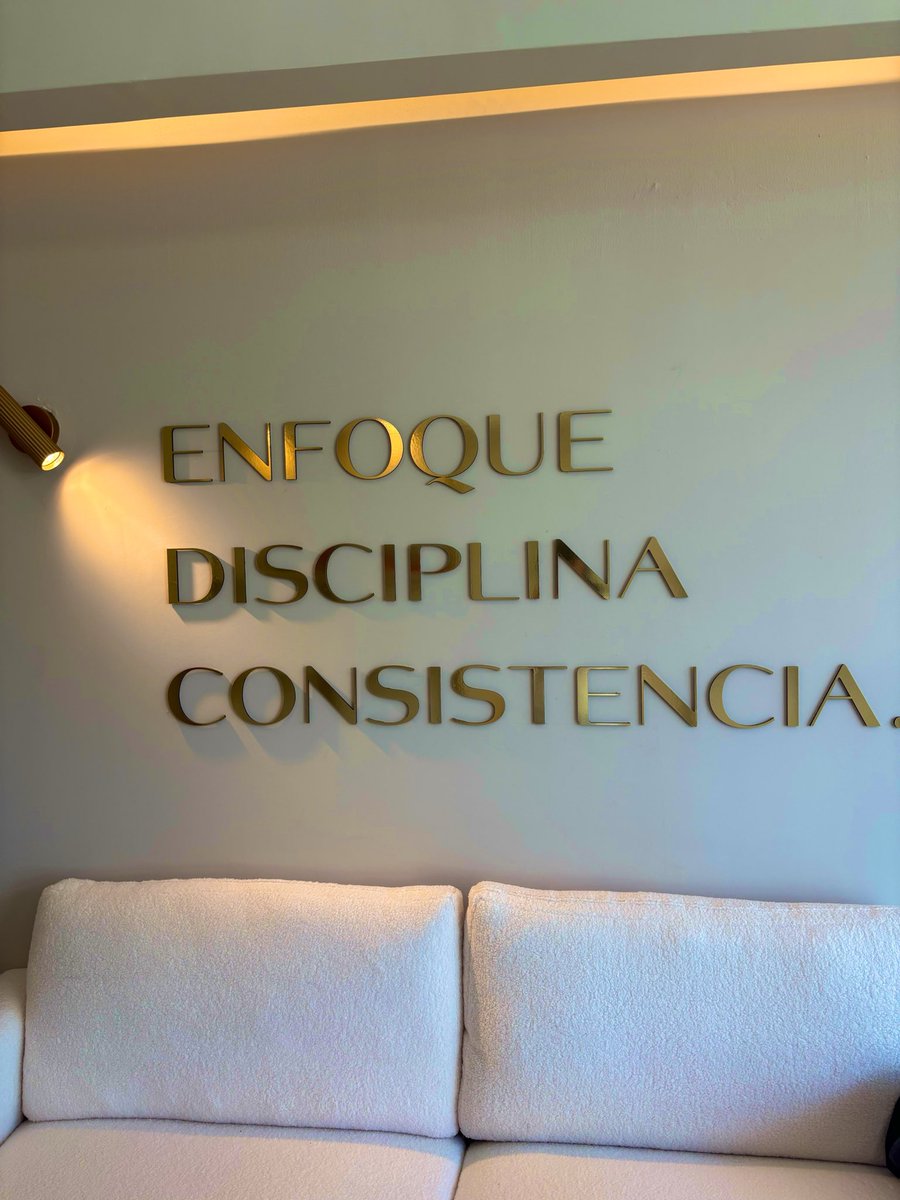 river_nath's tweet photo. Que padrísimo perder -21 kg 🙌🏻 https://t.co/6716DzKXC6