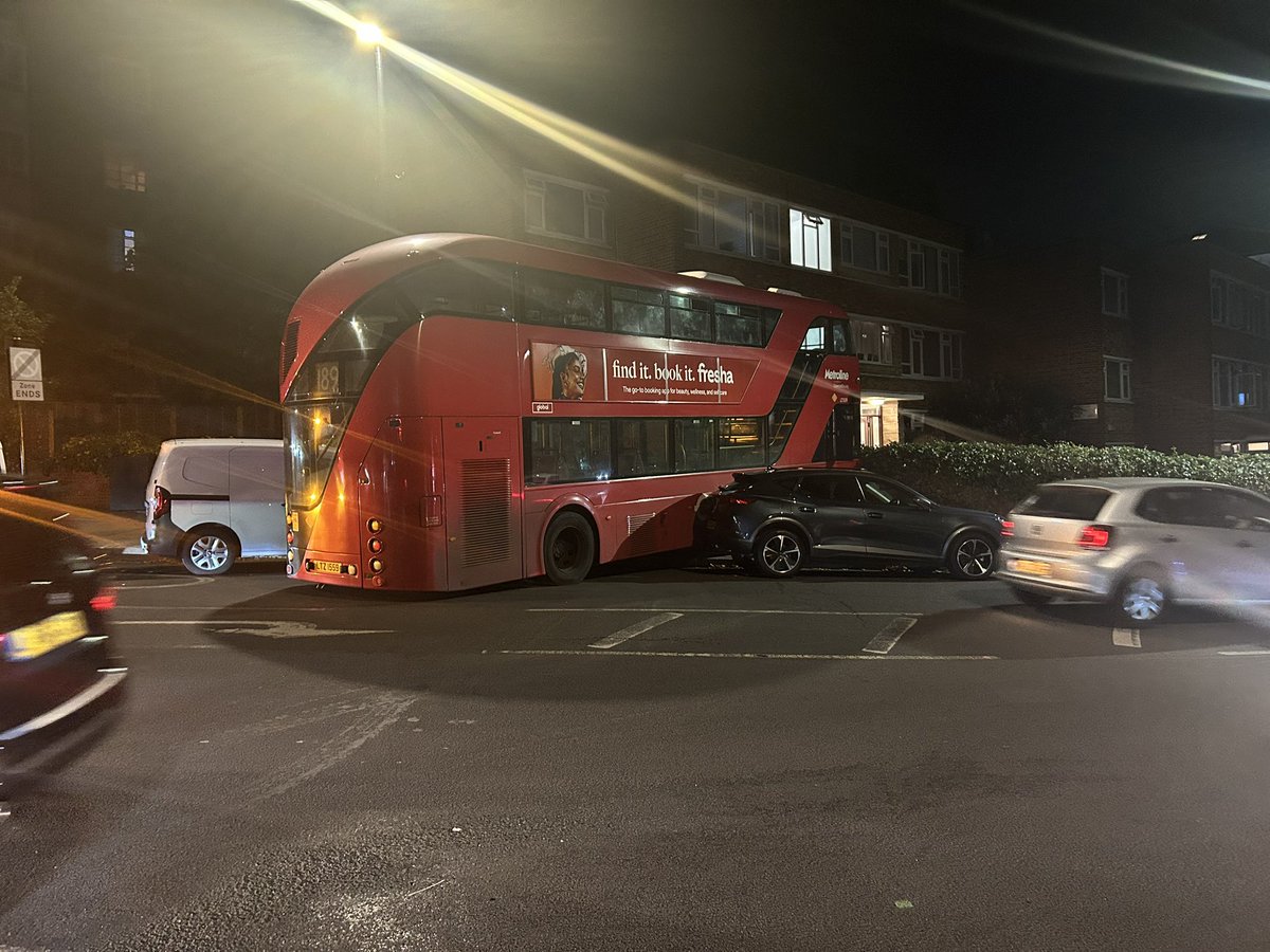 chaxicab's tweet photo. West End Ln/Abbey Rd…..and another one….how do they keep doing it…at least they’re consistent….. https://t.co/lFmqdIGsR7