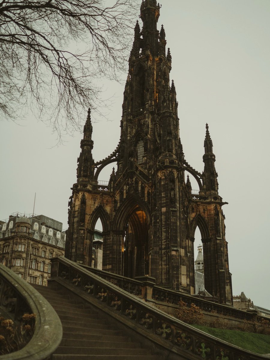 echoesofworld's tweet photo. Edinburgh, Scotland https://t.co/wk70uSEFZW