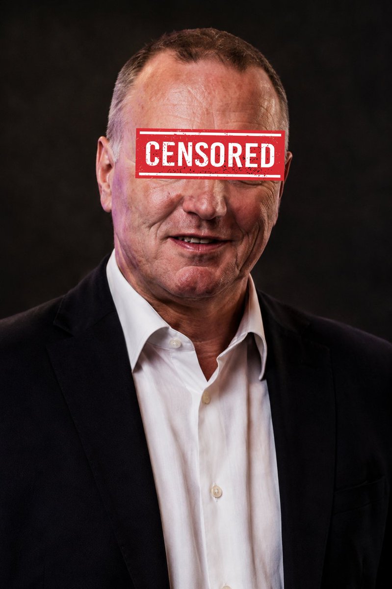 ikara_zbrodnia's tweet photo. Roman Ż. zatrzymany. Wcześniejsze zarzuty dotyczyły milionów. Co robiło państwo?

Roman Ż. został zatrzymany 5 września w śledztwie dotyczącym zondacrypto. Warto przy tej okazji przypomnieć, że już wcześniej prokuratura zarzucała mu kierowanie grupą przestępczą, oszustwa podatkowe, przywłaszczenie majątku i pranie pieniędzy.

Poniżej trzy osobne, wcześniejsze sprawy, o których informacje otrzymałem z sądów i prokuratur.

1. Gliwice — fikcyjny handel, VAT i pranie pieniędzy

Według prokuratury Roman Ż. miał uczestniczyć w zorganizowanej grupie przestępczej i nią kierować. Grupa miała prowadzić fikcyjny handel przez sieć firm „słupów”, a nierzetelne faktury wykorzystywać do rozliczeń podatkowych.

Zarzuty obejmują oszustwa, poświadczanie nieprawdy w dokumentach oraz przestępstwa związane z rozliczaniem i zwrotem podatku VAT. Romanowi Ż. zarzucono także pranie pieniędzy — przelewanie środków między rachunkami w sposób mający utrudnić ustalenie ich przestępnego pochodzenia.

Chodzi o działania od marca 2012 do lutego 2015 roku. Akt oskarżenia trafił do sądu 18 lutego 2026 roku — ponad dekadę później.

2. Częstochowa — nieruchomości za 2,9 mln zł i ruchomości za 1,3 mln zł 

DODAM, ŻE WARTOŚCI SĄ SKRAJNIE ZANIŻONE. ZNAM OSOBĘ, KTÓREJ TO ZABRAŁ I WIEM CO TO BYŁO.

W śledztwie dotyczącym działań z lat 2012–2014 Romanowi Ż. zarzucono przywłaszczenie praw własności nieruchomości w Częstochowie o wartości 2,9 mln zł oraz rzeczy ruchomych o wartości 1,3 mln zł.

Do tego dochodzą zarzuty prania pieniędzy i przekazania innej osobie podrobionych weksli. Prokuratura potwierdziła, że wśród pokrzywdzonych w śledztwie jest także osoba prywatna.

3. Katowice — kolejne postępowanie dotyczące grupy przestępczej

W tej sprawie sąd potwierdził zarzuty kierowania zorganizowaną grupą przestępczą oraz czynów dotyczących nierzetelnych faktur i prowadzenia ksiąg. Pełnego wykazu zarzutów ani okresu ich popełnienia nie przekazał.

To zestawienie obejmuje wyłącznie wcześniejsze sprawy, które według otrzymanych odpowiedzi były w toku lub trafiły do sądu. Pomijam sprawy zakończone. Informacje o ich stanie pochodzą z maja 2026 roku. Późniejszego statusu nie mam potwierdzonego; zakończenie śledztwa w Częstochowie planowano do końca czerwca.

W ŻADNEJ Z TYCH SPRAW, ROMAN NIE TRAFIŁ DO ARESZTU. OSZUKIWAŁ DALEJ.