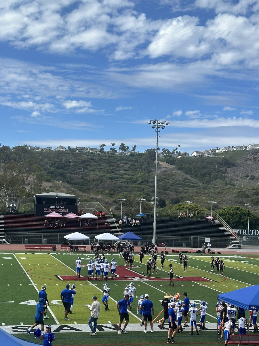 NKaravedas's tweet photo. Supporting my grandson and Yorba Linda Colts ๐@Tritonfootball HS
A Historic venue with a lot of history #Respect #GoNiko #GoColts #OCFootball https://t.co/Wn00lVlM4F