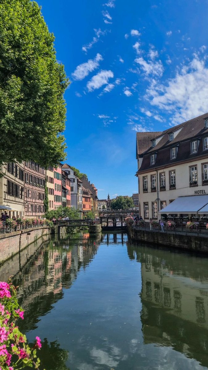 echoesofworld's tweet photo. Strasbourg, France https://t.co/sIOzapn2HS