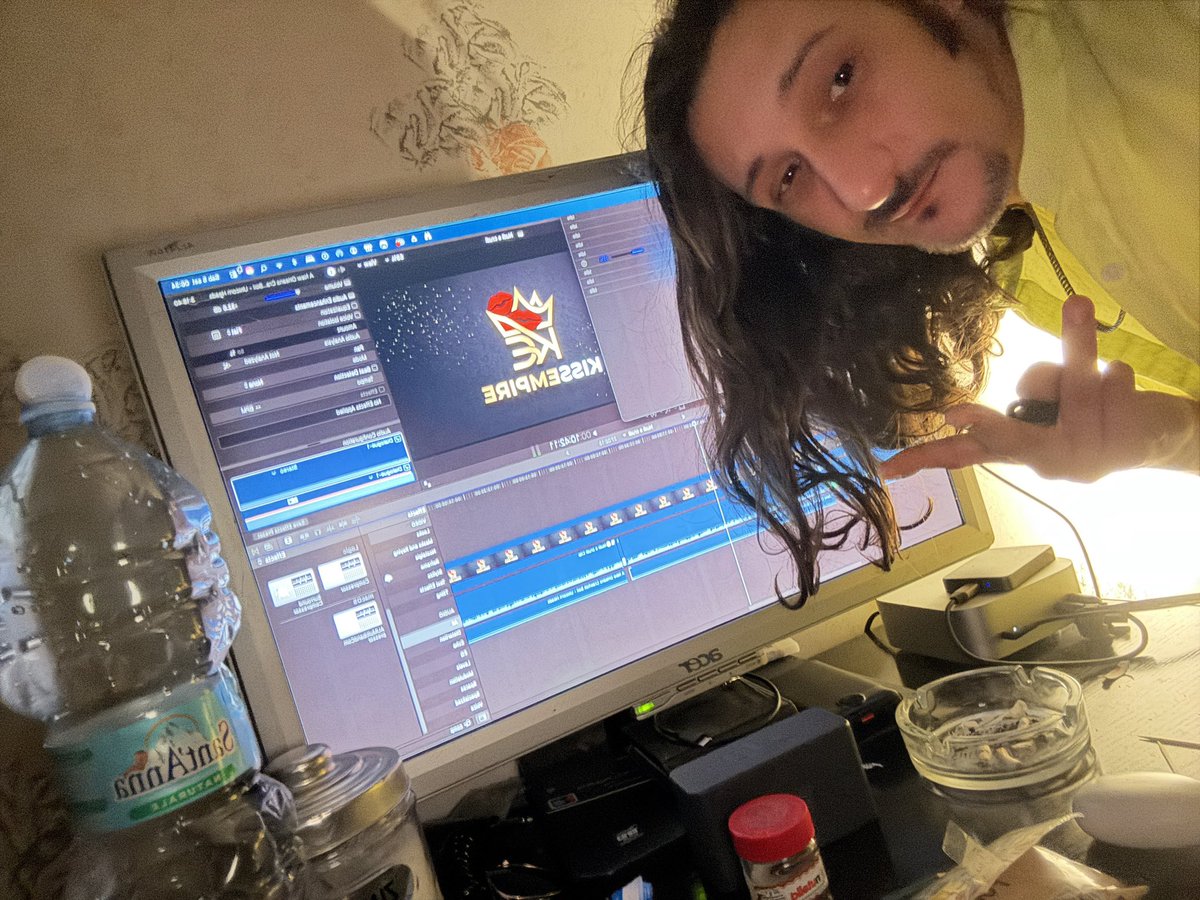 PatrickKissReal's tweet photo. This night 6:35 still at work!
#nightwork #workinprogress  #AdministrativeUnits https://t.co/UMnbz6QEPk