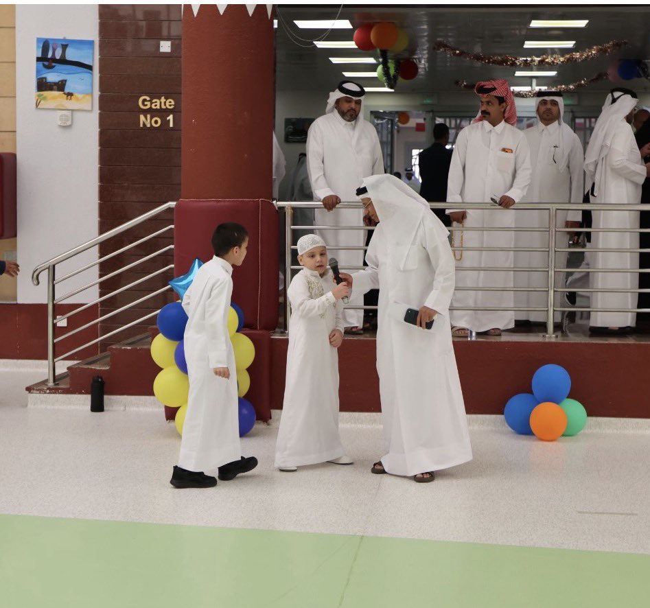 andalus_primary's tweet photo. مشاعر فياضة، وإقبال منقطع النظير من أبنائنا الطلبة في يومهم الدراسي الأول، إيذانا ببدء العام الدراسي الجديد (2026-2027)، حيث توافدوا بصحبة أولياء أمورهم صباح يوم الأحد 30-8-2026…دعواتنا للحميع بالتوفيق والسداد من أجل عام دراسي جديد، تُضاف منجزاته إلى منجزات مدرستنا العديدة. https://t.co/Vtm4xtprjD