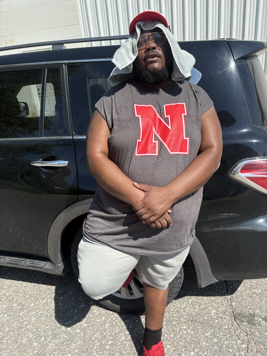 SwellyLife's tweet photo. Go Big Red!!! #Huskers https://t.co/DvqwQ7pRmG