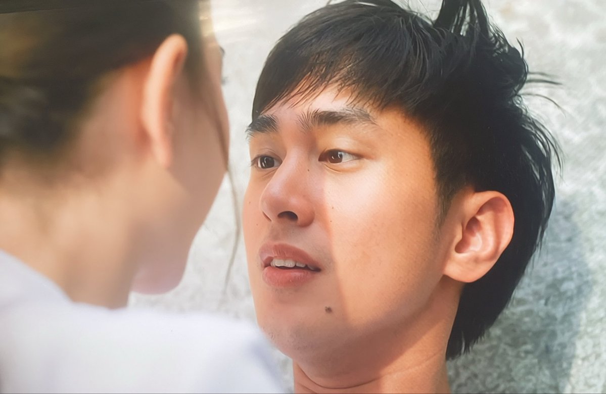 AltheyuhMoves's tweet photo. Got to watch Almost Us on Netflix. equal  parts hilarious fun and equal parts warm + charming.  The friends-to-lovers trope is one of the easiest stories to sink into, and this one feels like coming home.  

And you know, I did not expect this out of the two leads.  super impressed ako. 

JM Ibarra plays the friend who yearns with this emotional restraint that sells the hell out of his character.  when restraint is done right, you feel it.  you feel when he’s jilted, you feel his dreams quietly fueling him.  you feel when his love is frustrated. subdued, but so natural. 

Fyang Smith is a pleasant surprise.  she is charming with a comedic timing like no other.  A romcom queen needs to nail both comedy and emotional frailty real well and she is one of the few who just does that.  di pilit.  brings you in.  she is endearing and she just wins you, you know? di nga ako fan e pero I totally can see it. 

Dan Villegas has made another winner. It flows easily and naturally, leaning on the comfort of the best-friend trope. I love that the characters are flawed and play into their immaturity.  and the way the movie captures fangirl culture feels genuinely realistic.

it is all commendable. reminds me a bit of the Bea-JLC classic Close to You.

overall, just a fun, fuzzy and comforting watch. This is how romcoms with young actors should be done. Comforting, through and through. like a warm bowl of goodness.