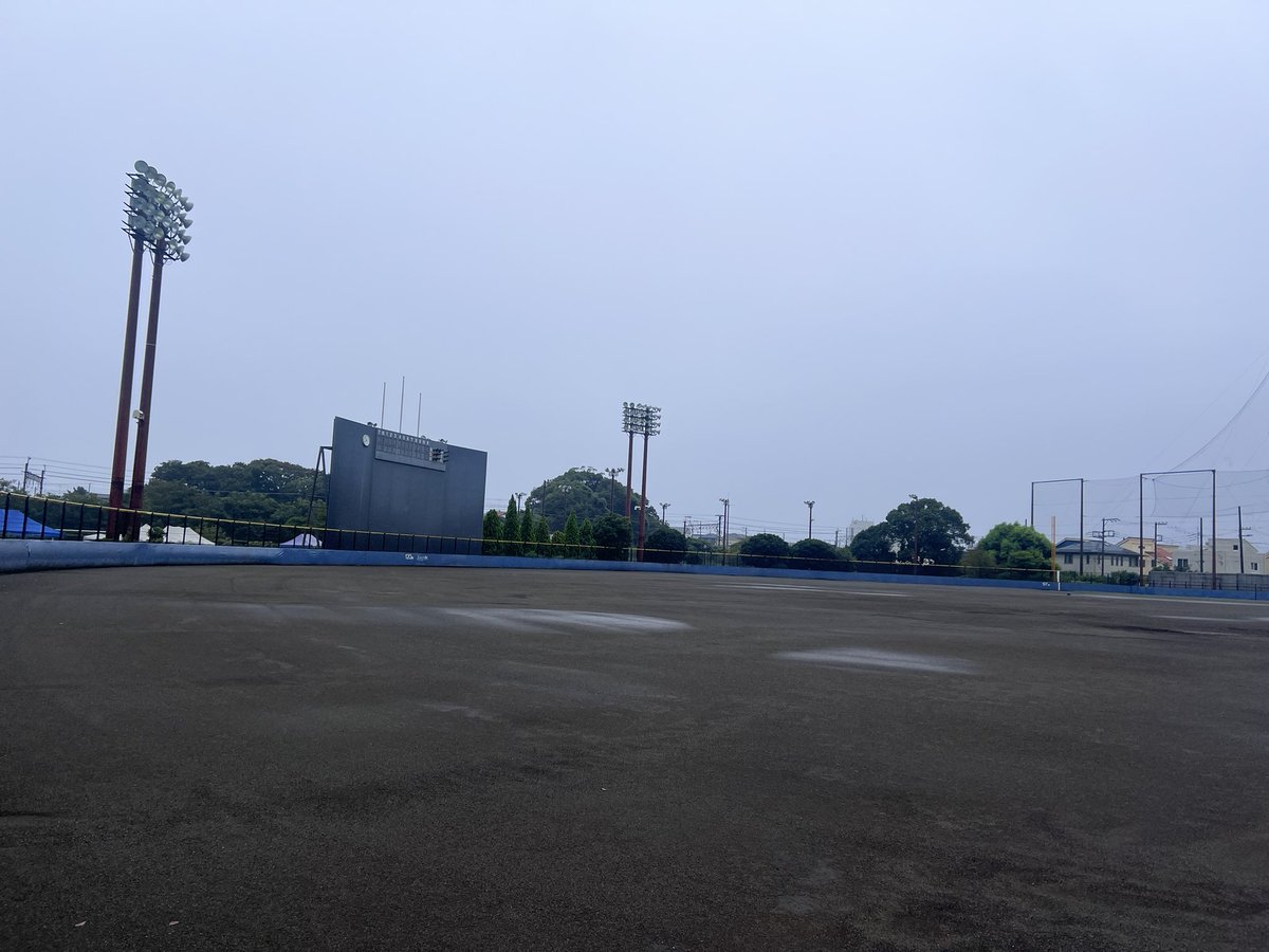 field_park_ace's tweet photo. 皆様、おはようございます☔️
9月6日(日)、本日は終日トレーナー業務の為、休館休診とさせて頂きました⚾️
ご予約はホームページ又は各SNS等からお問い合わせ下さい🙇🏻‍♂️
#静岡県　#東部　#清水町　#室内練習場　#野球　#ソフトボール　#多目的広場　#鍼灸　#骨格矯正　#酸素カプセル　#トレーナー事業 https://t.co/rvgBwB4LIx