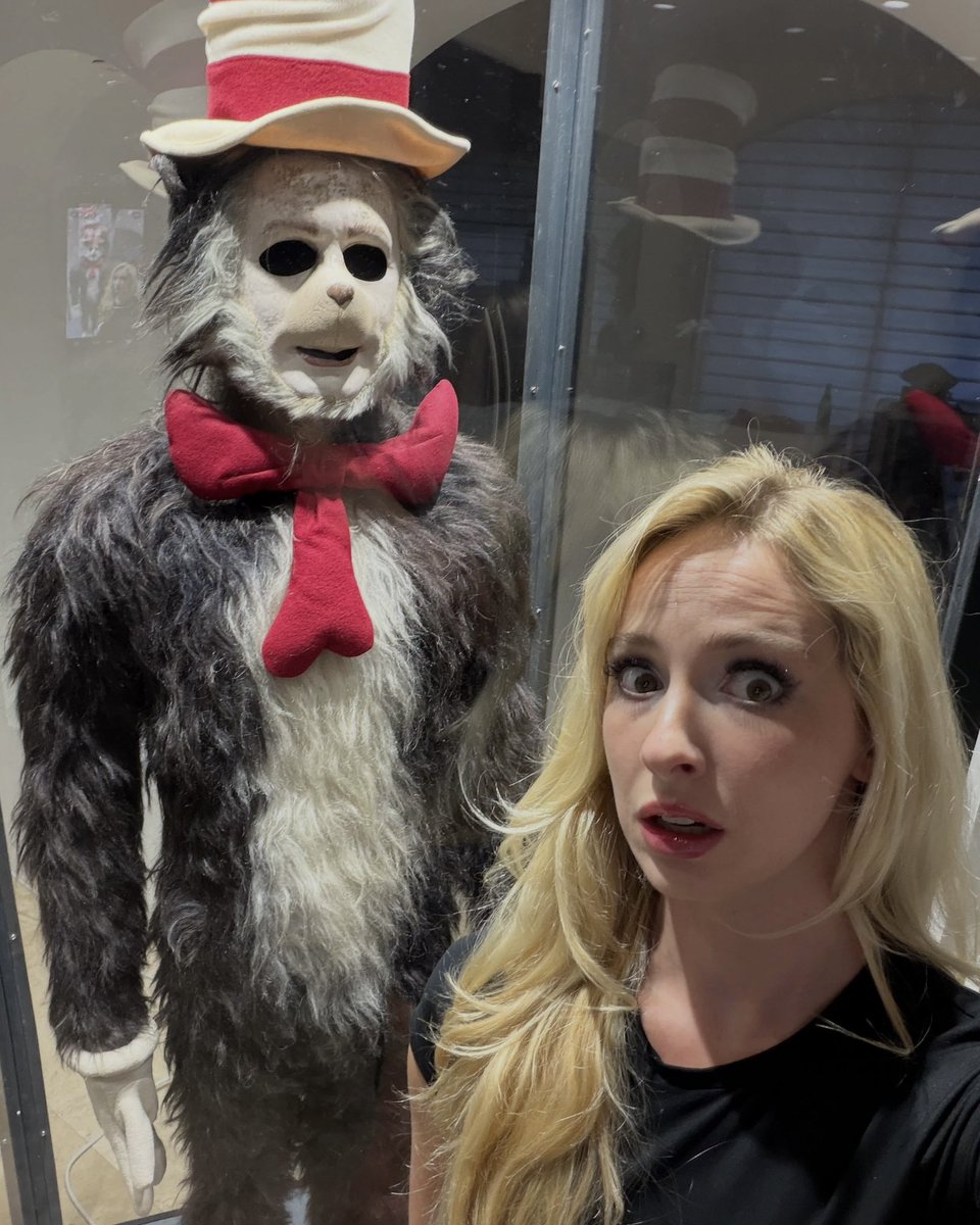 Complex's tweet photo. Natalie Reynolds won the screen used Cat in the Hat costume at auction for $25K and says it’s ‘haunted.’ 

She was reportedly told never to look it in the eyes, while rumors claim Mike Myers’ soul is trapped inside. She’s also considering testing the costume to see if its hair is actually human.

[📸: via/ realnatalierey]
