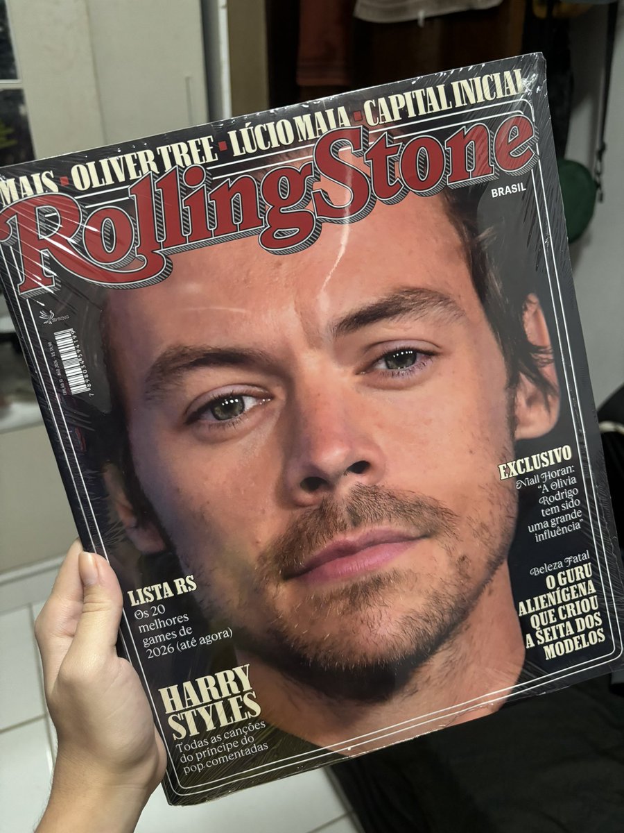 hesfloat's tweet photo. a #harrymania não acaba NUNCA!!!!!! https://t.co/KBVtgoVrnF