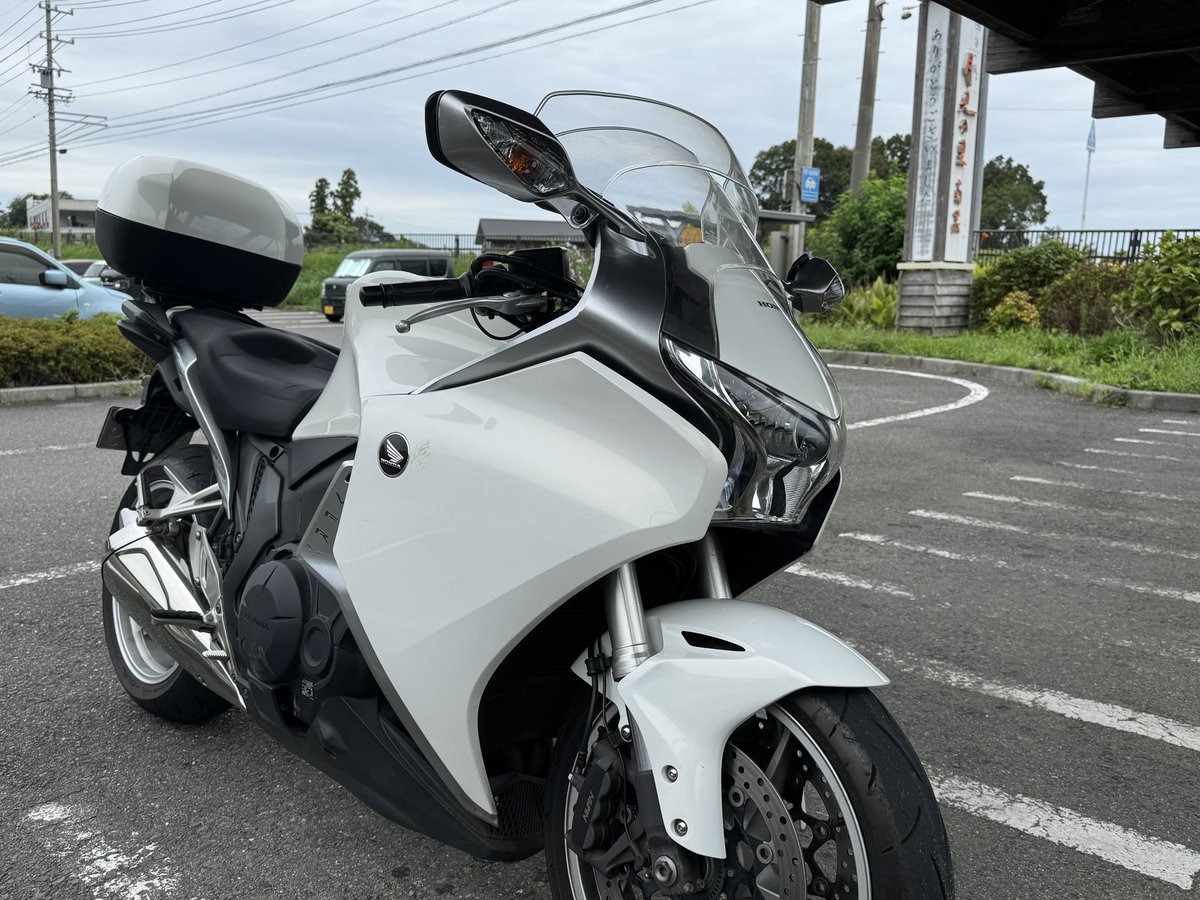 michirider0809's tweet photo. 道の駅 月見の里 南濃

秋になって気温下がった途端、バイク乗りたい熱が爆上がりしてる。 https://t.co/ecWceT3sjQ