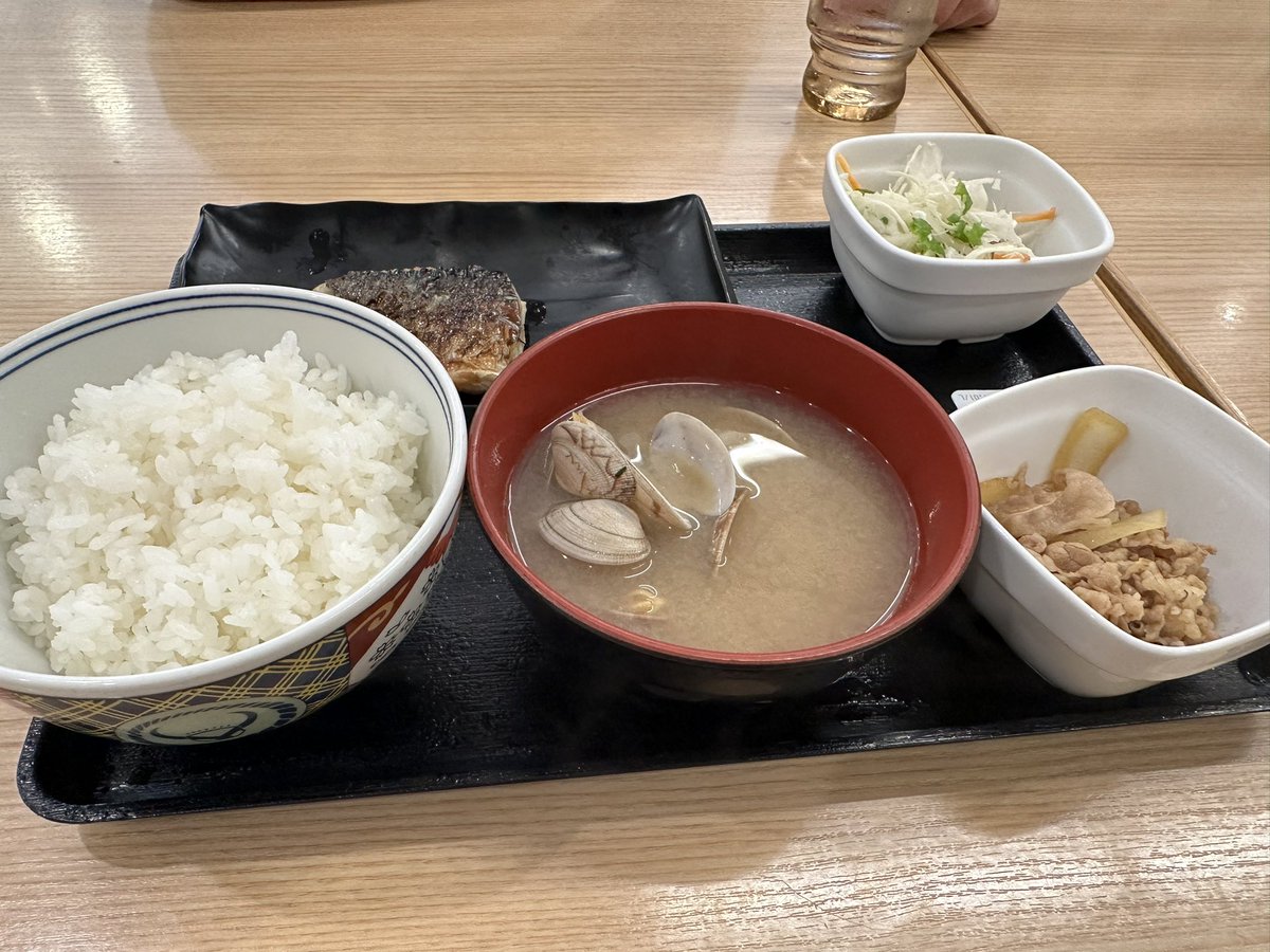 Goddess_MaK's tweet photo. とりあえず朝 https://t.co/PhLIUqERiD
