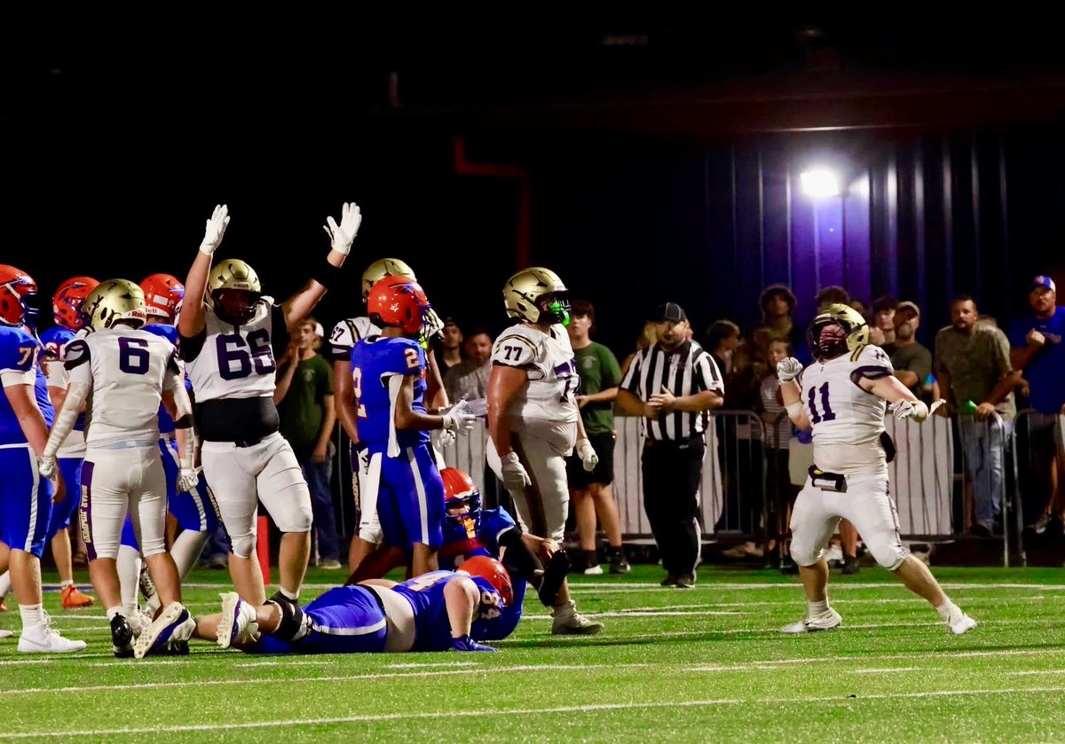 BJNFBALL's tweet photo. dug in &amp; got the job done last night! 

#Team120 // #opportUNITY https://t.co/Z3rn3piiRQ