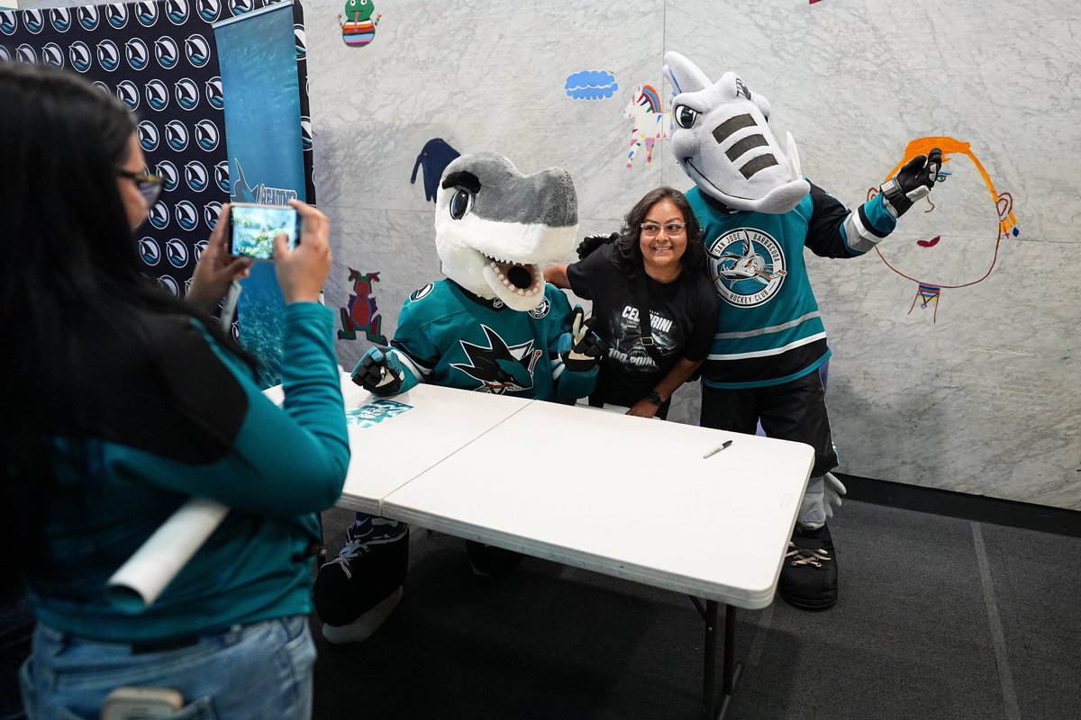 SanJoseSharks's tweet photo. Celebrating Reading Is Cool at Kristi Yamaguchi’s Family Literacy Festival for Sharks Around the Bay stop No. 3! 📚🦈 https://t.co/31VdooQR72