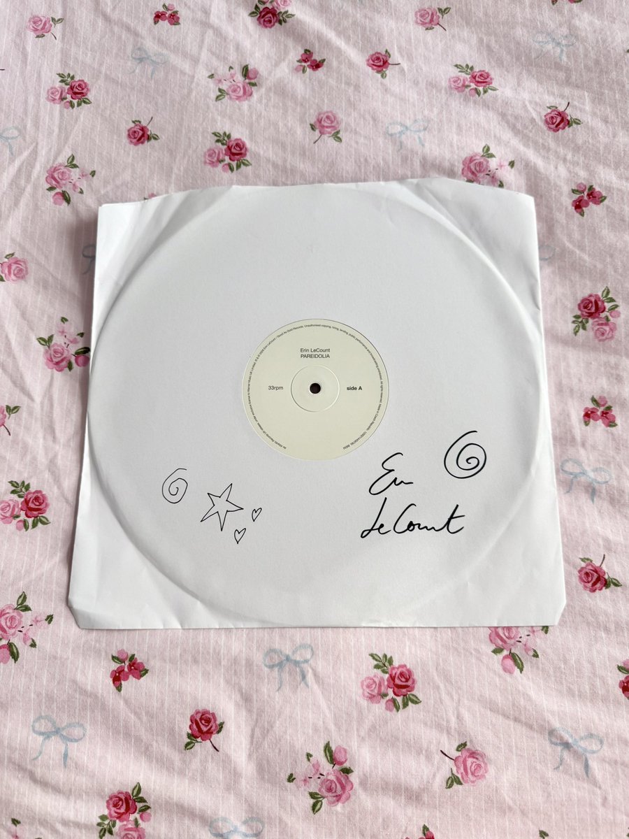 addupmylove's tweet photo. erin lecount signed pareidolia vinyl giveaway w drawings by @erinlecount !! ♡₊˚ 🦢・₊✧
— 
rules:
follow me @addupmylove
like &amp; retweet this post
reply with ur fave erin song/s!
—
open internationally but winner pays shipping outside of australia!
—
ends september 28th! https://t.co/f5xCwBt8kD