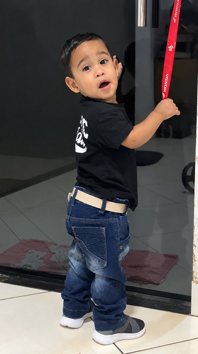 linecarol07's tweet photo. O menino mais lindo da vida🤍 https://t.co/cgeqATQwii