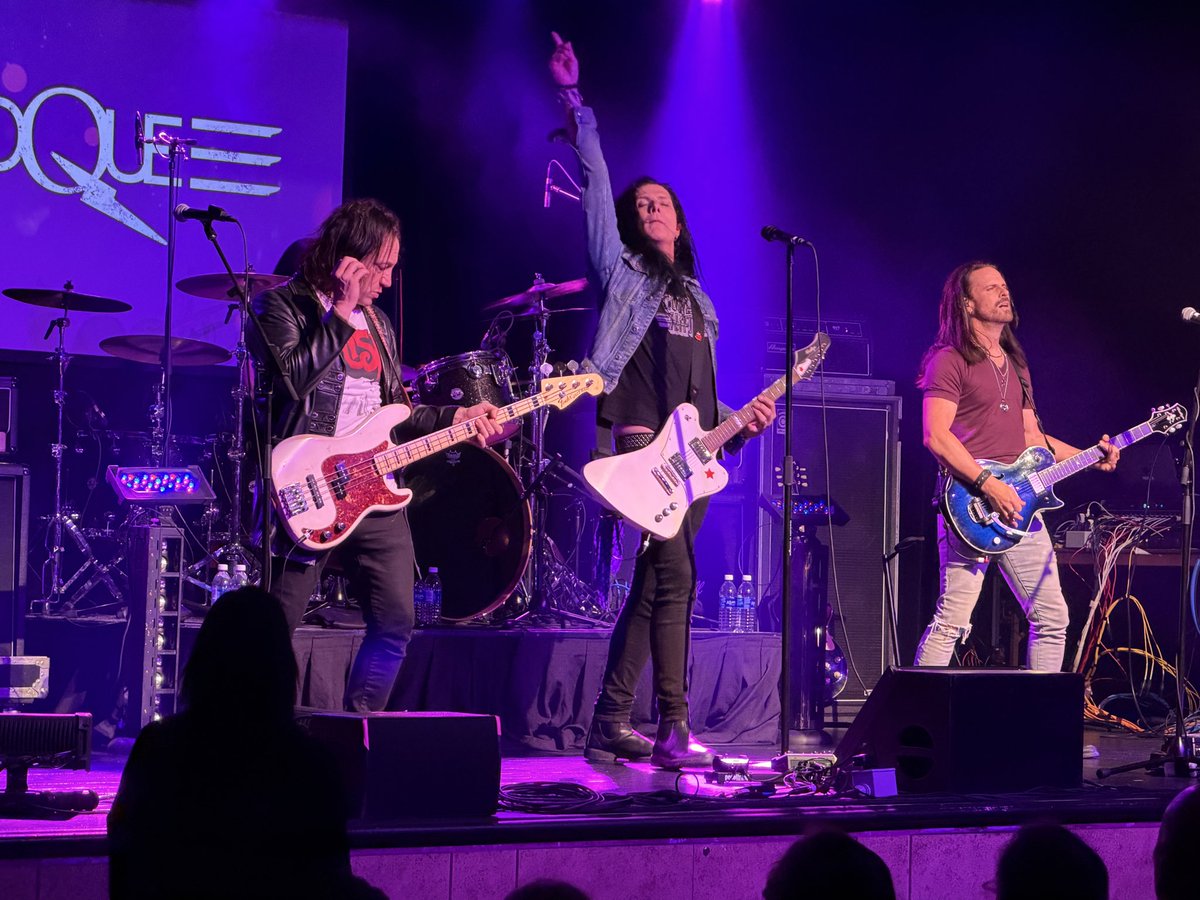 toquerocks's tweet photo. And we are off and Rockin in Halifax! https://t.co/DzUbzNfDKq