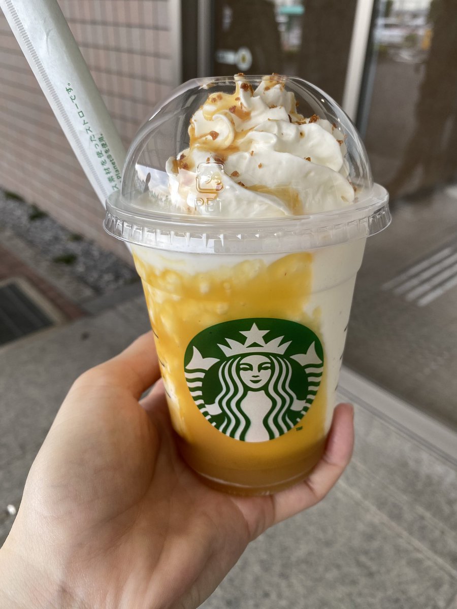 at_syl's tweet photo. 検査結果聞くのが怖くて旦那にも来てもらい…結果、異常なしで先生の前で号泣😭
先生も｢私も気になってて…本当に良かったです｣って言ってくれて更に泣いた😭
その後も｢本当に良かった…良かったよぉ…😭｣って泣いてたら、旦那が院内のスタバで飲みたかったこれ買ってくれた🍠
最高に美味しかった https://t.co/BSPaSHXkmi