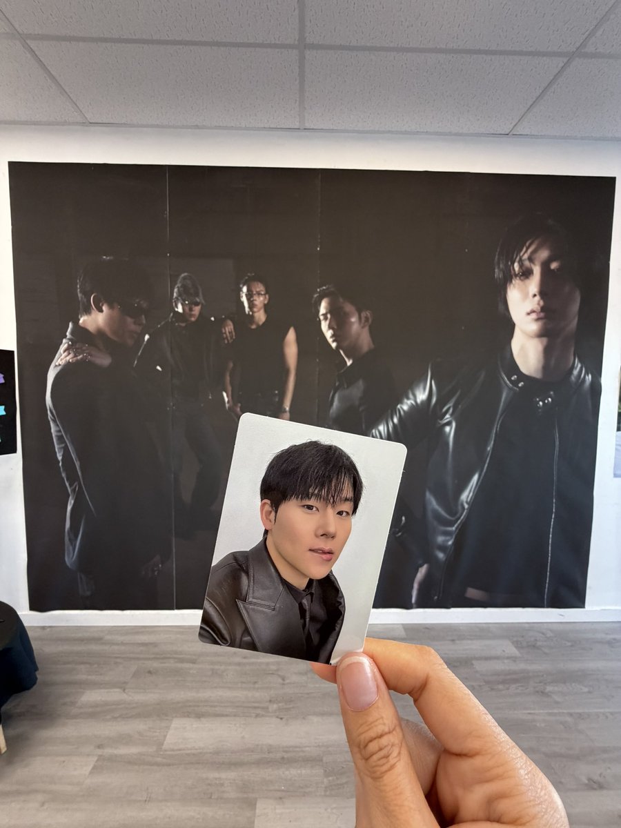 ajuuu__nice's tweet photo. I have no self control when it comes to @OfficialMONSTAX but itโs ok when the pulls are this good ๐
@hello82official @hello82SANDIEGO
#MONSTAX_Release_Event #hello82 #82giveaway https://t.co/lZfQS8McS7