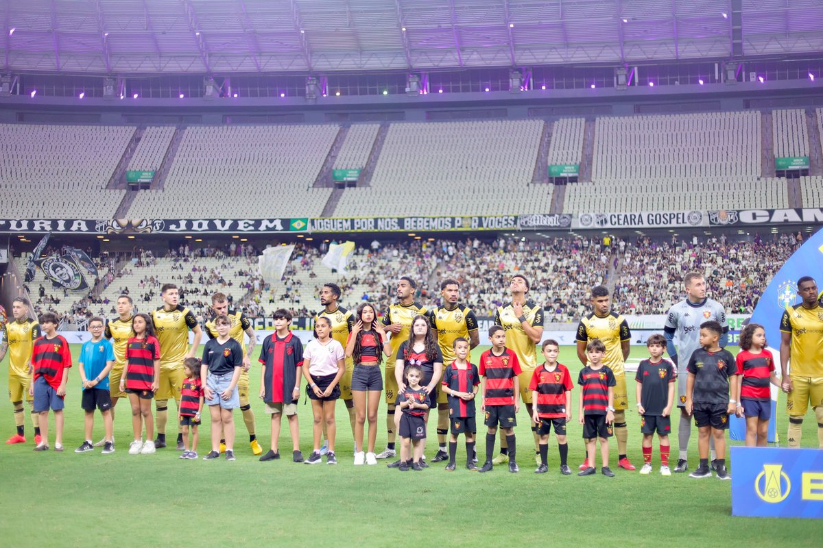 sportrecife's tweet photo. Fim de jogo: Ceará 2x1 Sport. https://t.co/jjAzN5EVji