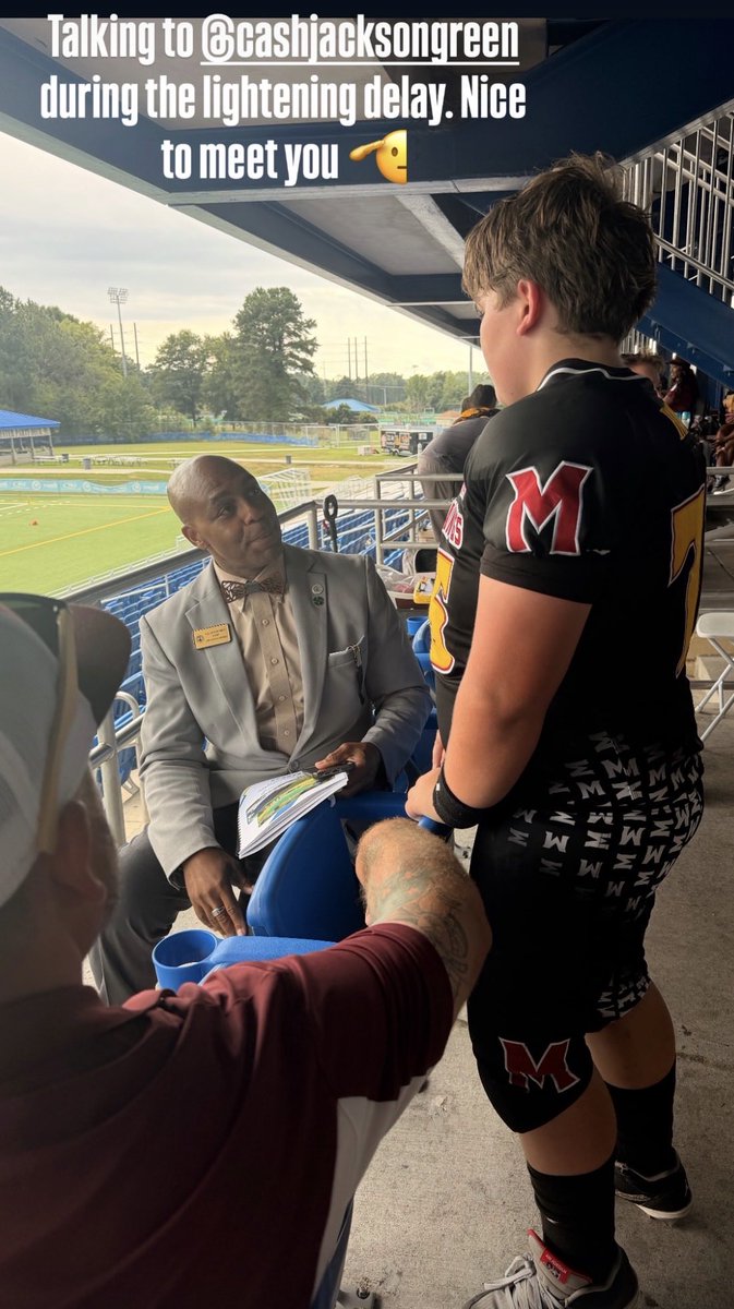 CashJackson0606's tweet photo. Youth Mentorship Through Sports! 🏈⚽️
Today, I had the opportunity to visit three different youth sports programs/locations:
🏈 Sportsplex — supporting our 6U–7U through 13U athletes and the VB Mustangs.
🏈⚽️ Holland Annex — supporting the Griffins of Hampton Roads American https://t.co/qhlKUW1jQG