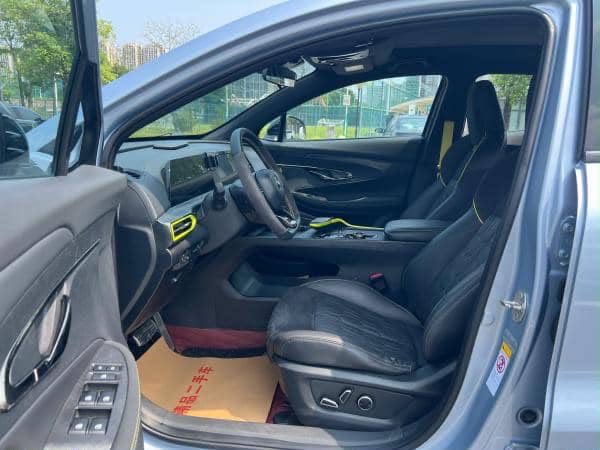 FrankDoe101's tweet photo. 2022 Changan Uni - T 
PRICE — 280k to your doorstep in Ghana 🇬🇭 

1.5T engine 
Fully loaded 

#YourCarGuy 🚘🕺🏽
#ChinaToAccra https://t.co/nL2LJY3qb5