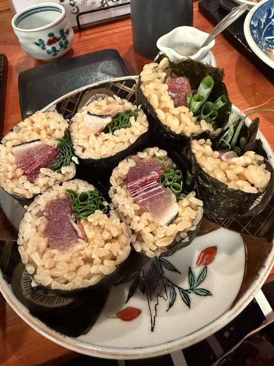 nononolifestyle's tweet photo. 気になって行ってみたら想像以上に良店でした。

このクオリティでこの値段ならそりゃあ人気でるよねと。
細かな気遣いも嬉しい。

家���近くにあれば間違いなく足繁く通う店。 https://t.co/2zEAJo6IZn