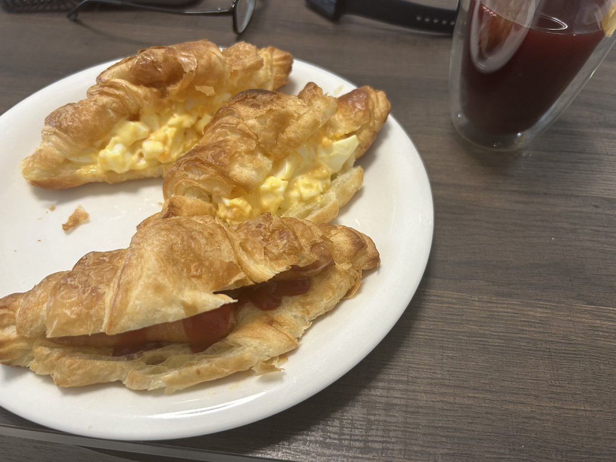 norico99's tweet photo. クロワッサンサンド
クロワッサンでもうやらん、こぼれすぎ

#のりずキッチン https://t.co/ulEfWVdJCz