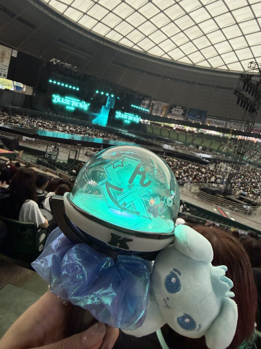 e_kkk_e's tweet photo. 今までのこととか色々思い出してsoyからうるうるして、けいじょーで泣いて四季からは号泣やった😭
まじで大好きすぎるしこれからもずっとずっとついてく！って改めて思えた🥺💖
ケイくんと&amp;TEAMを好きになって、LUNÉになれて幸せです💚 https://t.co/W1ASpplUAv