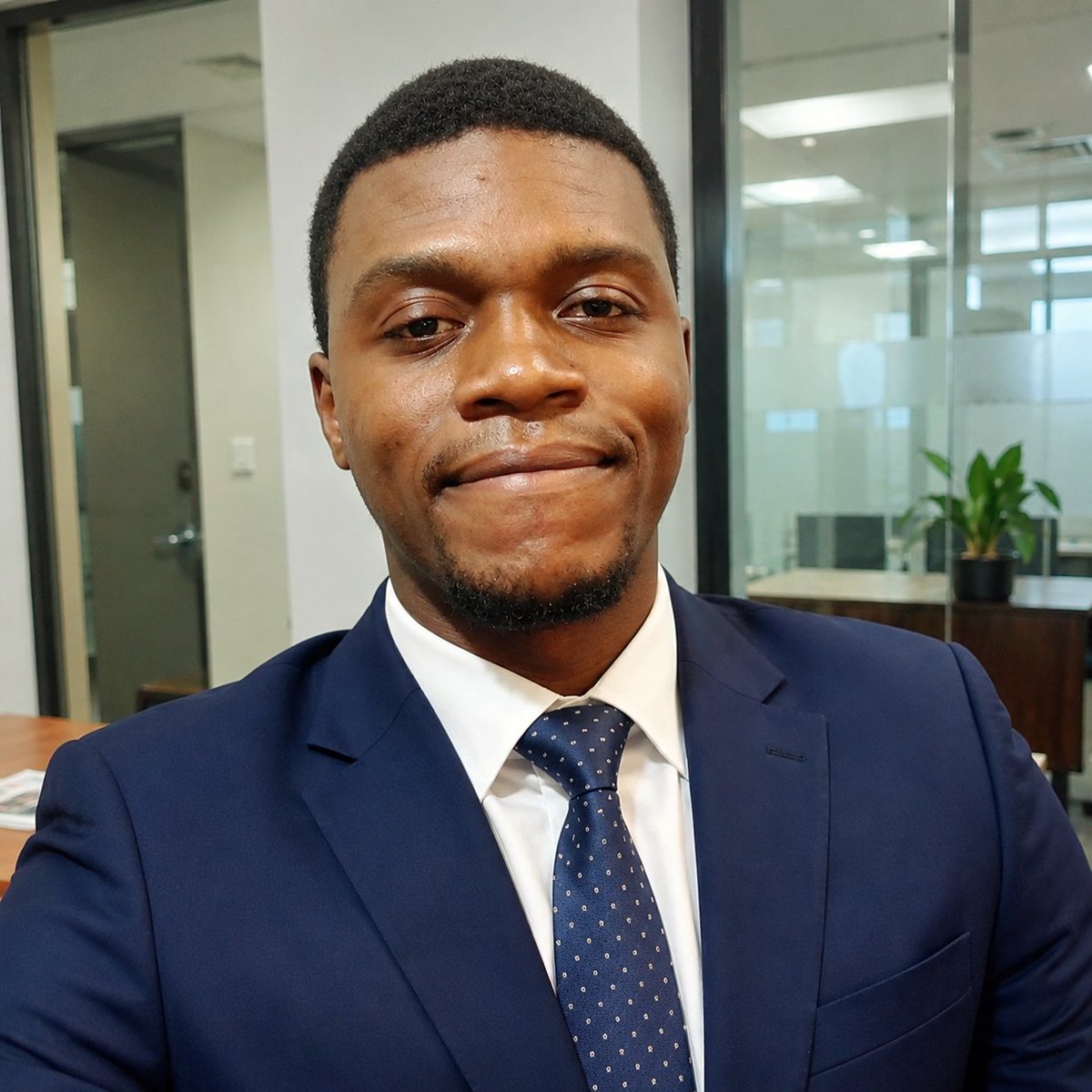 Teyzwilliams's tweet photo. A great CEO must understand that business and technology can no longer be separated.

Companies grow when their leaders understand emerging technologies, embrace innovation, and adapt to the rapid evolution of science and technology. https://t.co/jSp7H68bNR