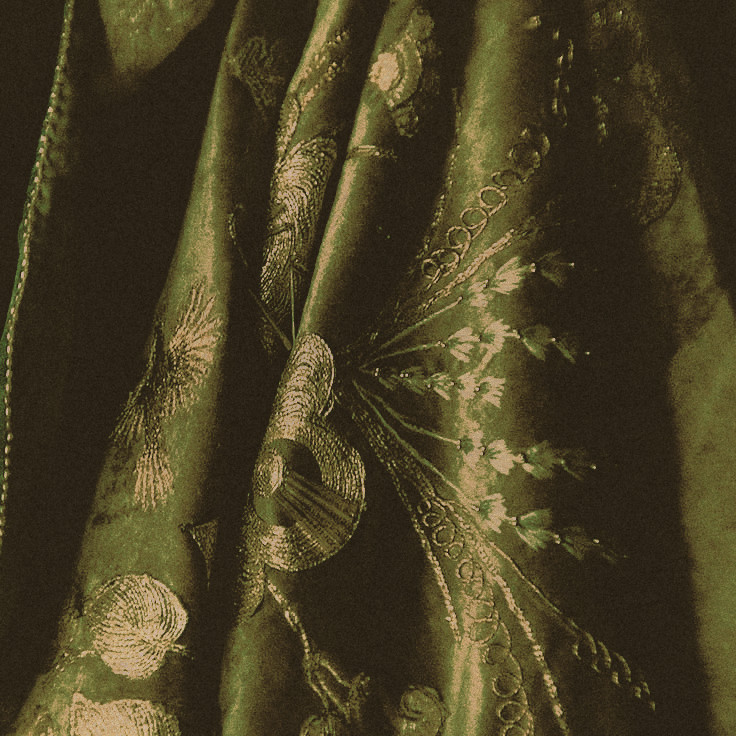 DRAG0NDREVM's tweet photo. ᅠᅠ‍   
ᅠᅠ‍𖬺̲ ⠀she⠀ was⠀ not⠀ born⠀ to⠀ wear⠀ the⠀ crown;⠀ she⠀ became⠀ the⠀ daughter⠀ who⠀ carried⠀ her⠀ father's⠀ fire⠀ long⠀ after⠀ it⠀ had⠀ faded.   
ᅠᅠ‍ https://t.co/WdRPMXOFzG