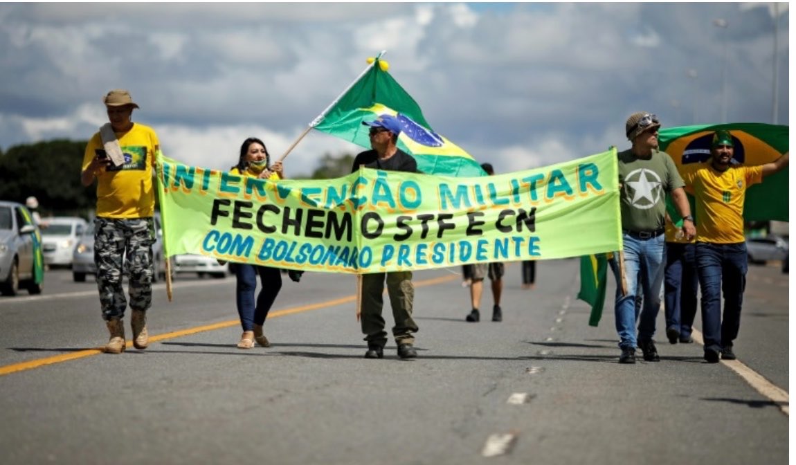 famf1337's tweet photo. @NewsLiberdade Já estou com as faixas preparadas para o 07/09 🇧🇷 https://t.co/pyqSyCVS7E