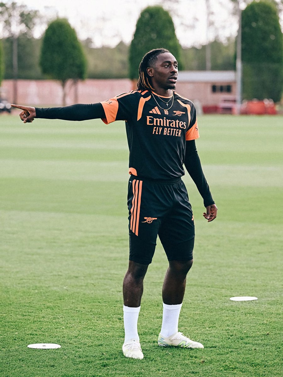 ThomasBretb's tweet photo. @Arsenal In here 🤣 https://t.co/Utfo0rfmeA