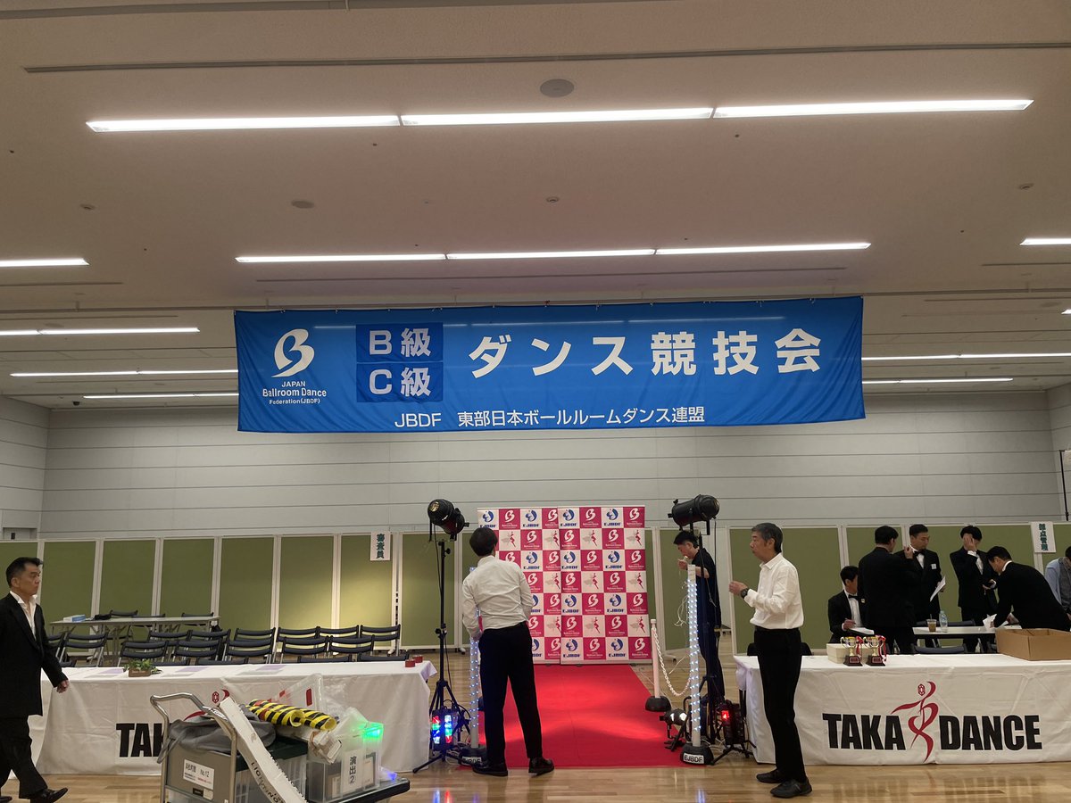 EJBDFinfo's tweet photo. おはようございます
本日は後期最初の競技会
B、C級競技会です選手の皆さん頑張って👍

あいにくの雨ですがご来場の応援団の皆様お気をつけてご来場下さい。 https://t.co/PyEcsLRFbn