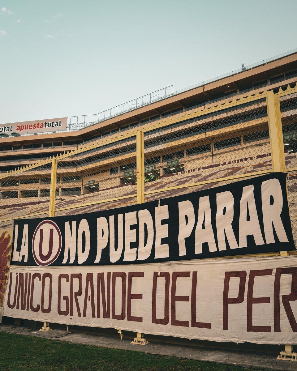 Universitario's tweet photo. 𝗡Ⓤ𝗘𝗦𝗧𝗥𝗔 𝗖𝗔𝗦𝗔 𝗘𝗦𝗧𝗔́ 𝗟𝗜𝗦𝗧𝗔 🏠💛

#UnidosOtraVez
#ConLaUsiempre https://t.co/zt8JSjEpSD