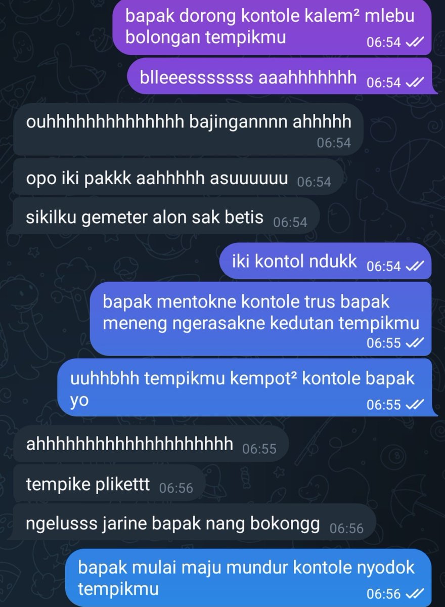 Dewaspacy's tweet photo. isuk isuk dijak kenthu anak wedok #incest #chatseks #morningsex #chatsexkasar #binal https://t.co/VP6LtcKaYE