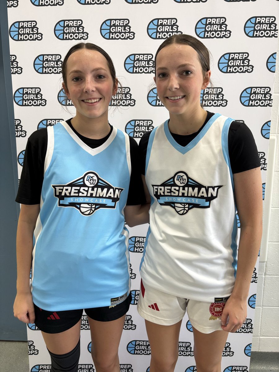 Dodi3Poynter's tweet photo. A whole lotta talent in one gym! ππ Belief is the first step. The rest is earned.π₯@Helen_Poynter3 @Emma3Poynter Work to do! πͺ
π₯Helen #631 block, fast break, πͺ£
π₯Emma #630 Def. Reb., Off. Reb.,πͺ£ @PGHIndiana @coachbgorman πΈπ #FreshmanShowcase #Poynterπ―ββοΈ #Lapel2030 https://t.co/smql0nOrNS