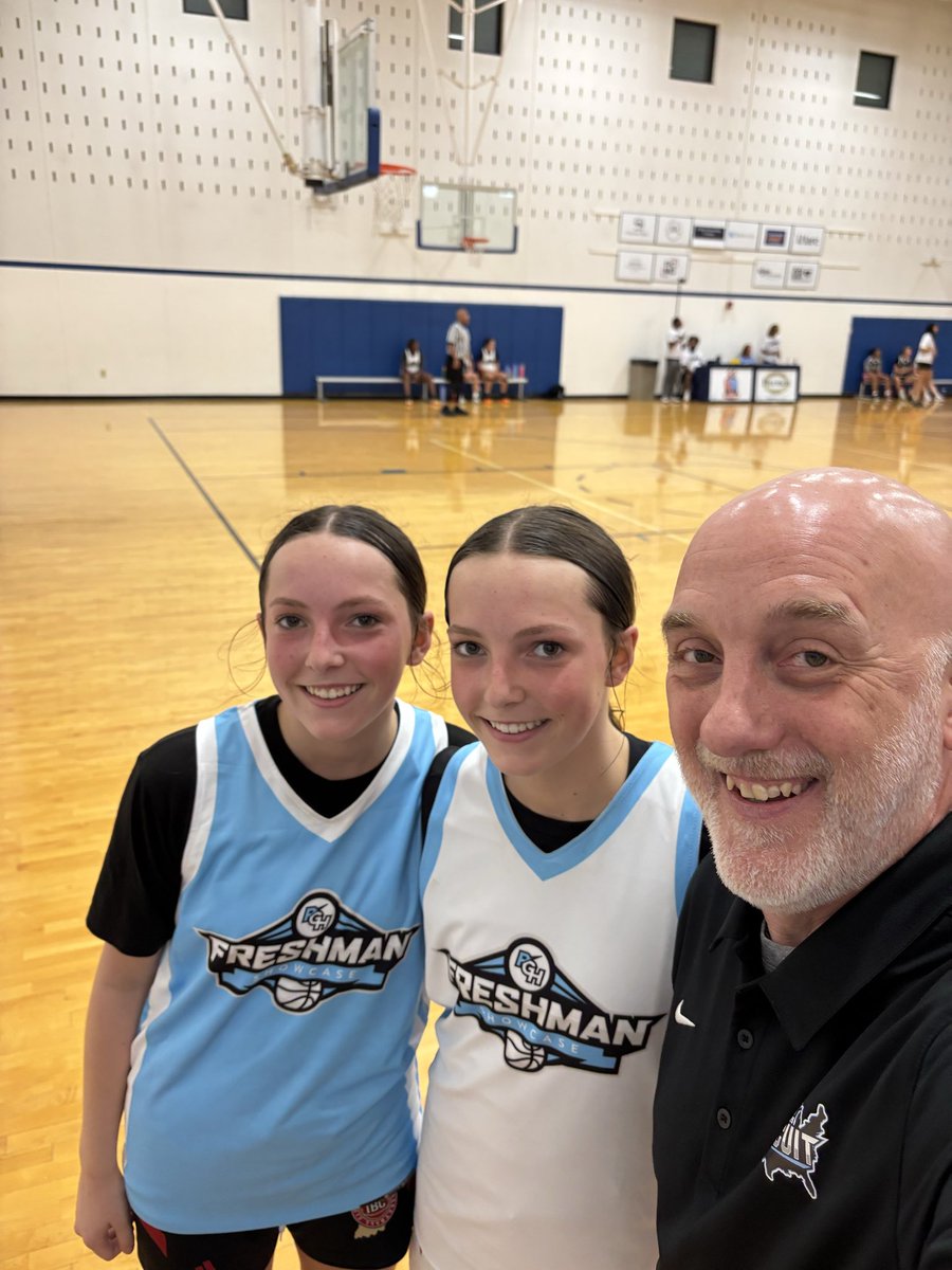 Dodi3Poynter's tweet photo. A whole lotta talent in one gym! ππ Belief is the first step. The rest is earned.π₯@Helen_Poynter3 @Emma3Poynter Work to do! πͺ
π₯Helen #631 block, fast break, πͺ£
π₯Emma #630 Def. Reb., Off. Reb.,πͺ£ @PGHIndiana @coachbgorman πΈπ #FreshmanShowcase #Poynterπ―ββοΈ #Lapel2030 https://t.co/smql0nOrNS