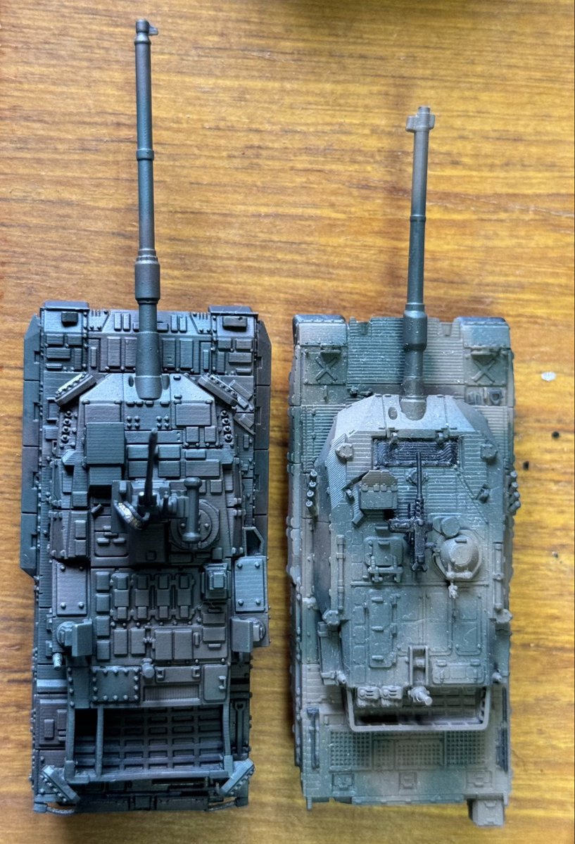 VK624's tweet photo. 超久々にヤ⚫️オク覗いたら
様子のおかしいヒトマル売ってました
#144スケモ https://t.co/dJGjQ0KMVz