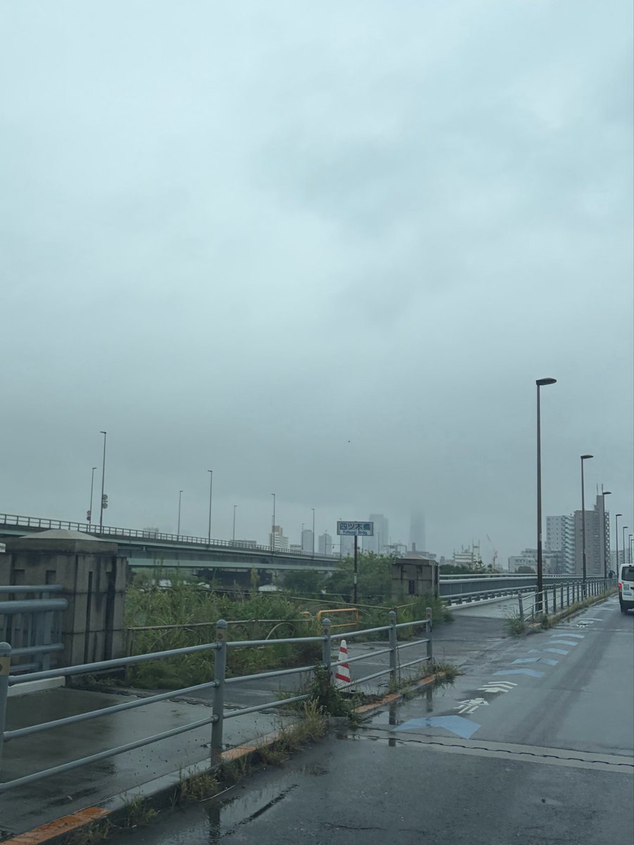 chibakado2's tweet photo. おはようございます😄
天気悪く☂️肌寒いですが、体調壊さないよう気をつけて👍

日曜日なので、お休みの方はごゆっくり☕️🍵
お仕事ある方は頑張っていきましょう✨

本日もよろしくお願いします✨✨

良い日曜日をお過ごしください〜🙇‍♂️ https://t.co/xKOyeRAnyO