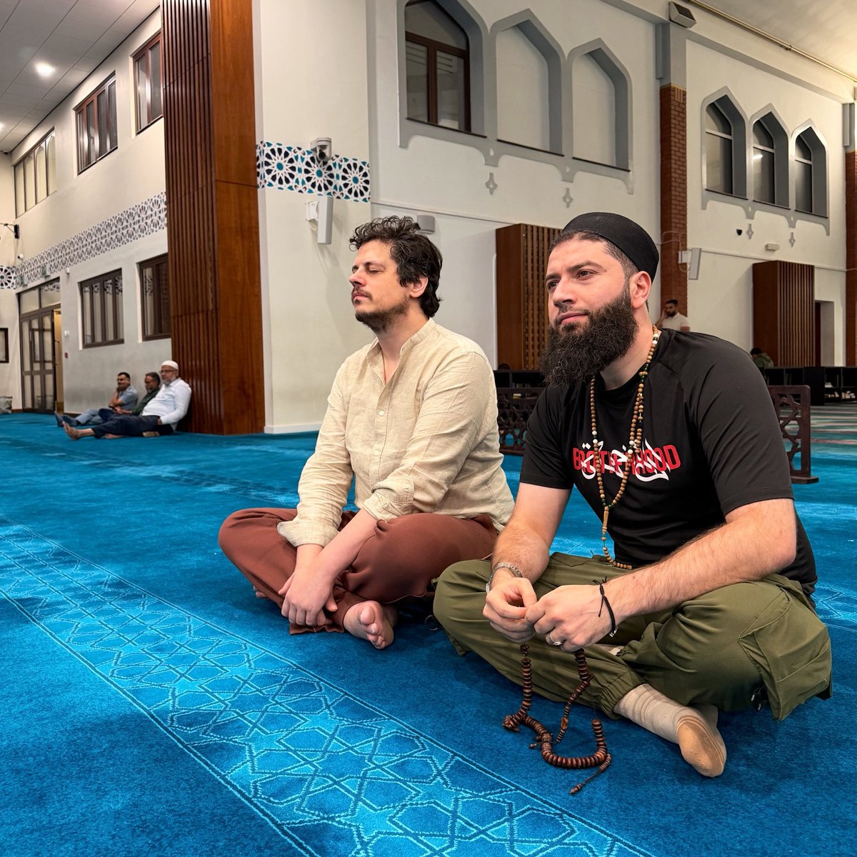 paulwoodsx's tweet photo. Recurring pattern for Nick Fuentes haters.

1. Promise to destroy Nick's career. 
2. Fails.
3. Converts to Islam. https://t.co/aWrEANiuX9