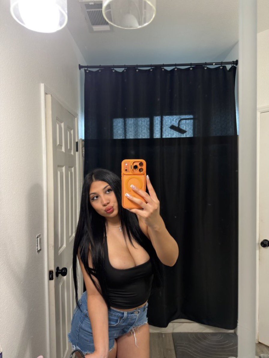 sexilexi_091's tweet photo. #chudia #Watta
Dm with your zip code😝
https://t.co/1GJPgPs9hW💦🤪
If you got $20 for my gas and get free meet💦🍑
iMessage 👉anniegoddesss687@gmail.com

Ft still on going💦🍑 https://t.co/WghEiUKPCL