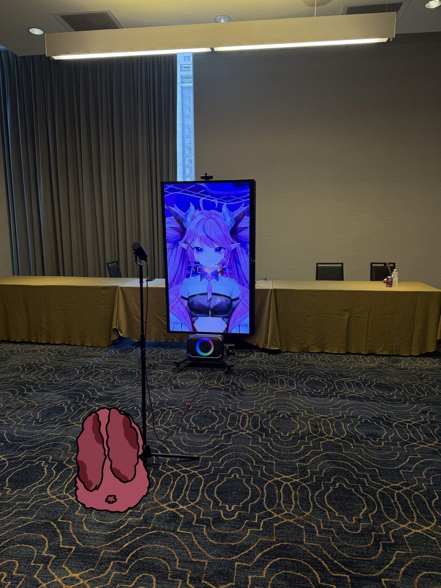 NimbFloof's tweet photo. @ironmouse Sorry cant reach the mic- without my magic bow- https://t.co/GBUxuIM6sx