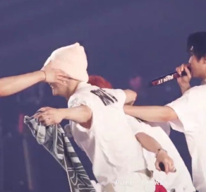 Iinogatinhos's tweet photo. oh this sequence (੭ ;´ ⌂ `;)੭♡ https://t.co/1NcMTjvbek